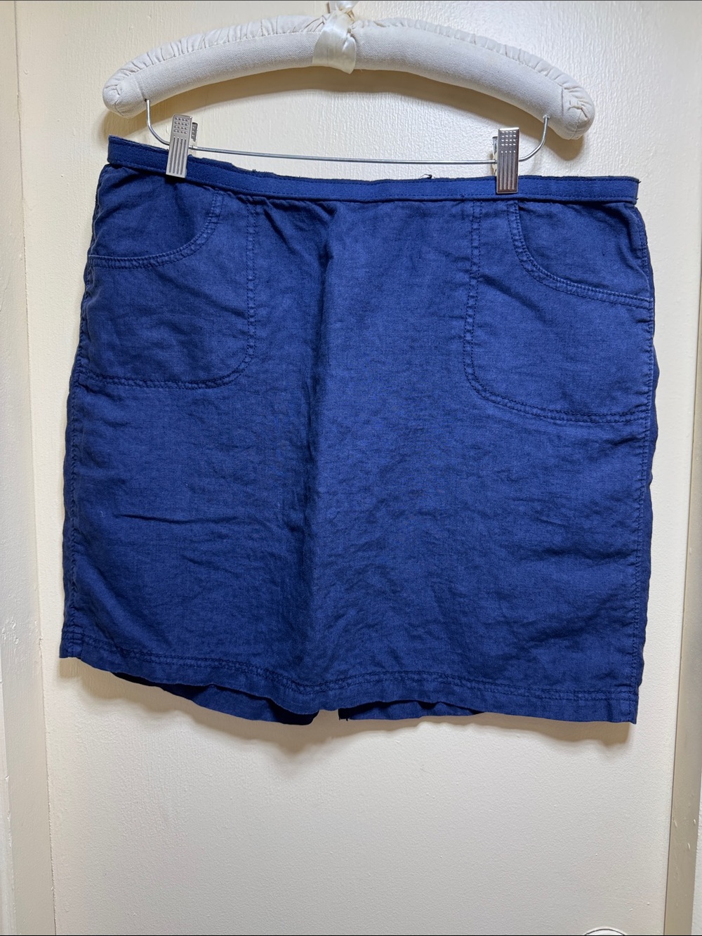 Athleta Navy Blue Mini Skirt